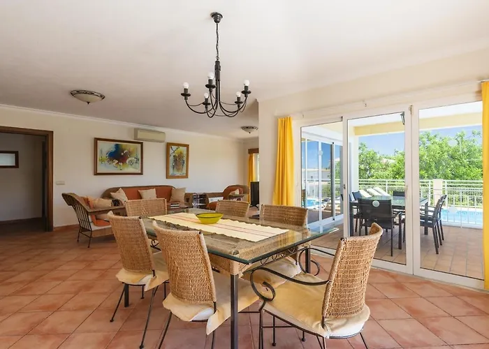 Luana By Select Villa *