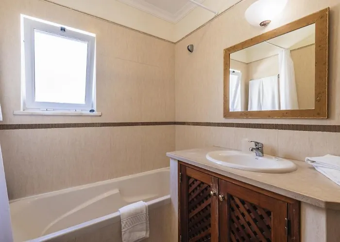 Luana By Select * Albufeira